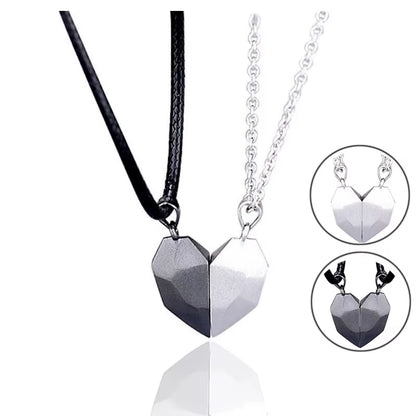 Magnetic Heart Couple Necklaces