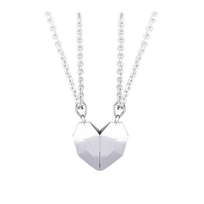 Magnetic Heart Couple Necklaces