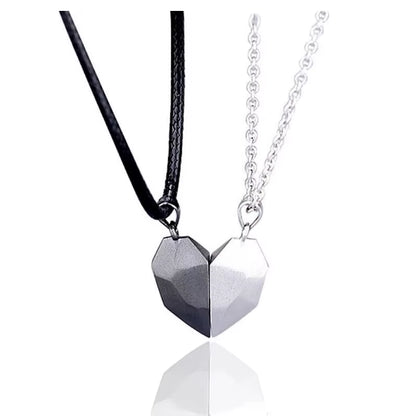 Magnetic Heart Couple Necklaces