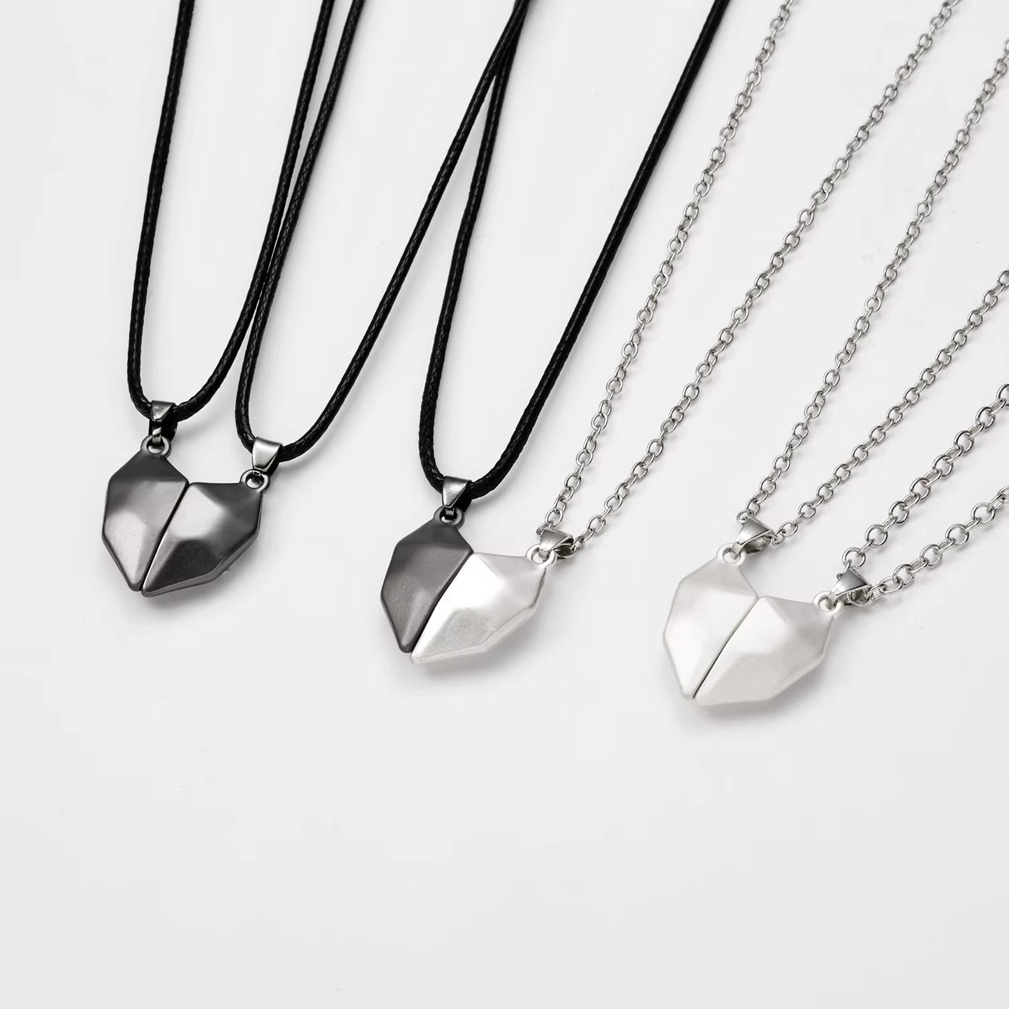 Magnetic Heart Couple Necklaces
