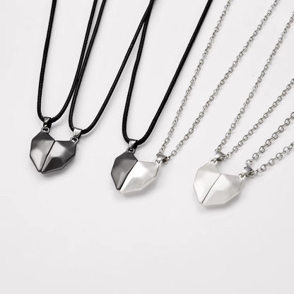 Magnetic Heart Couple Necklaces